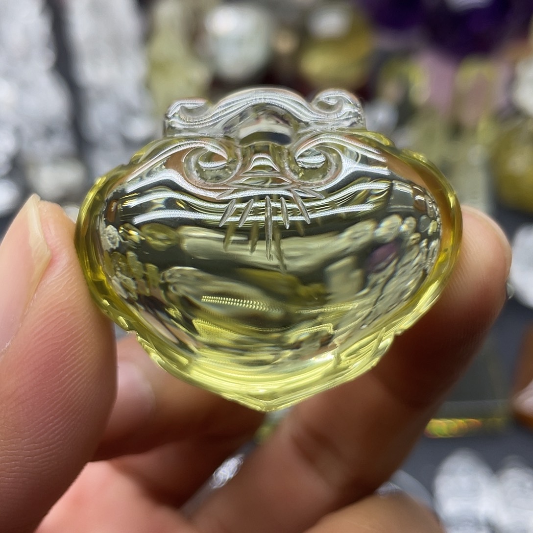水晶未镶嵌颈饰挂件
