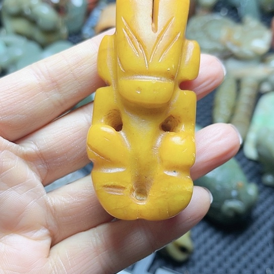 白玉菩提吊坠摆件