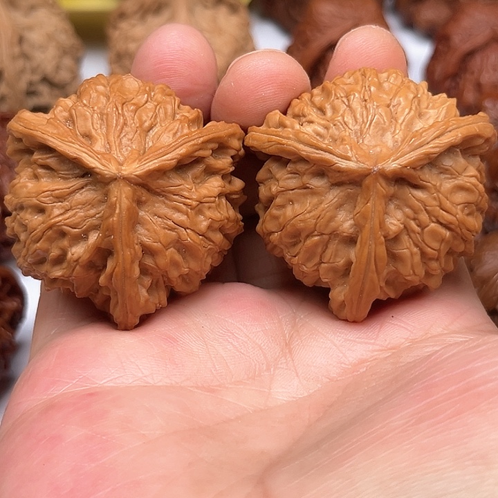 文玩核桃吊坠我想要