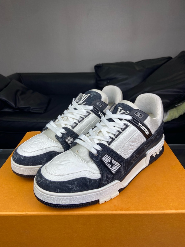 95新 LouisVuitton/路易威登 Trainer黑白牛仔熊猫41码配盒97新