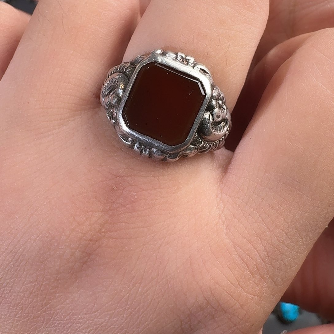 木质足银11号，港码21，看好不退不换