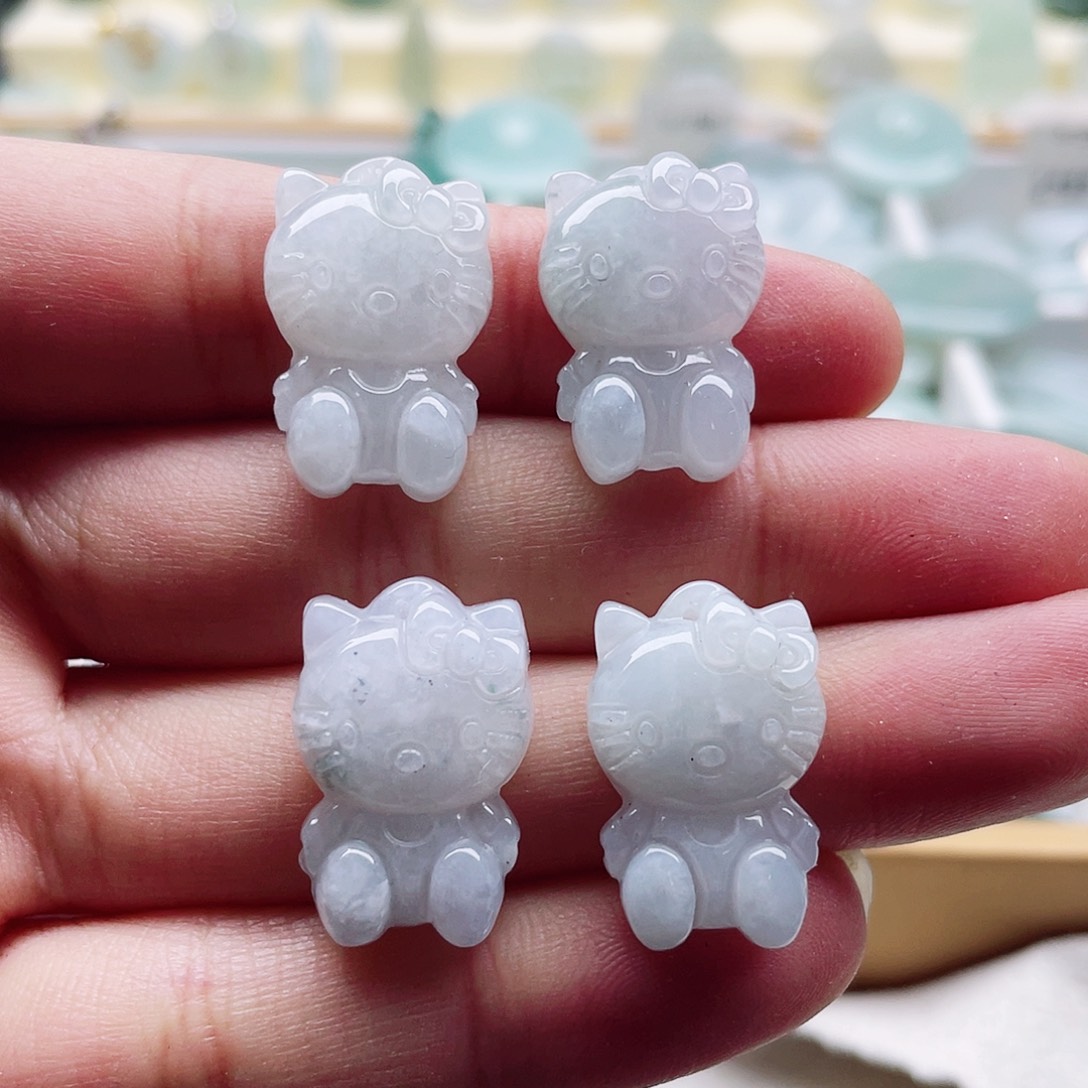 翡翠颈饰未镶嵌天然翡翠