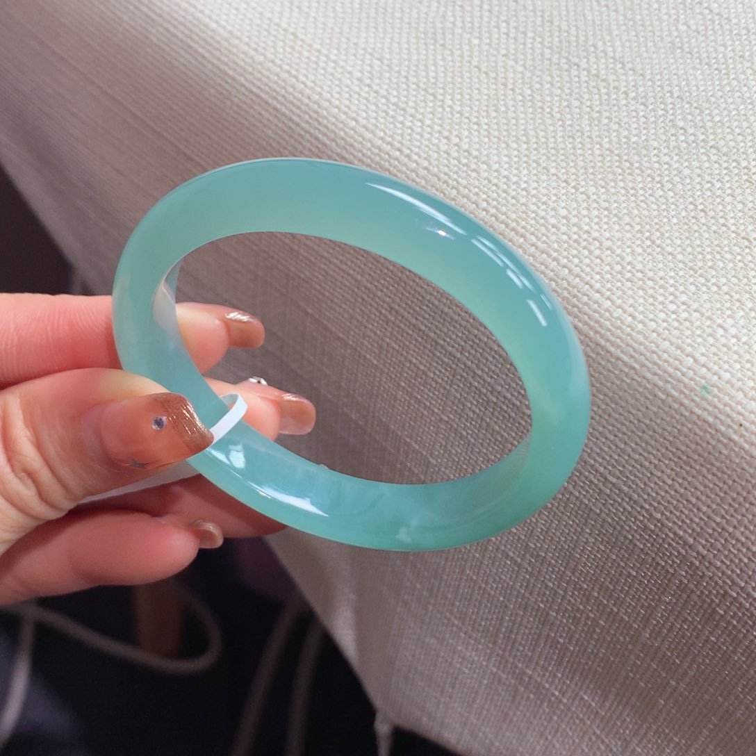 翡翠手镯未镶嵌24号