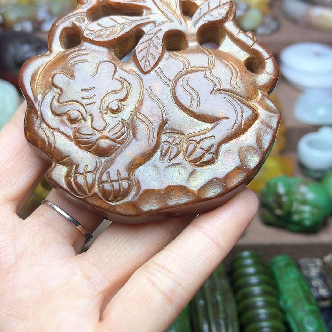 白玉菩提吊坠166。。