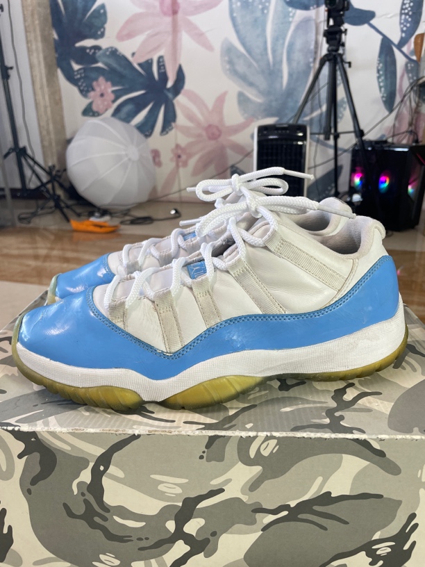 90新 MM6 鞋面瑕疵 42.5码270/Jordan 11 复古百搭 防滑篮球鞋