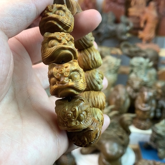 把件黄花梨/降香黄檀绿檀木醒狮2.0手串