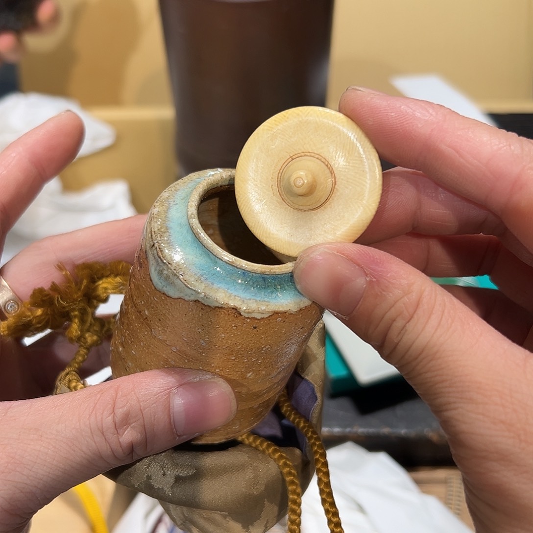 瓷器周边默认瑕疵1