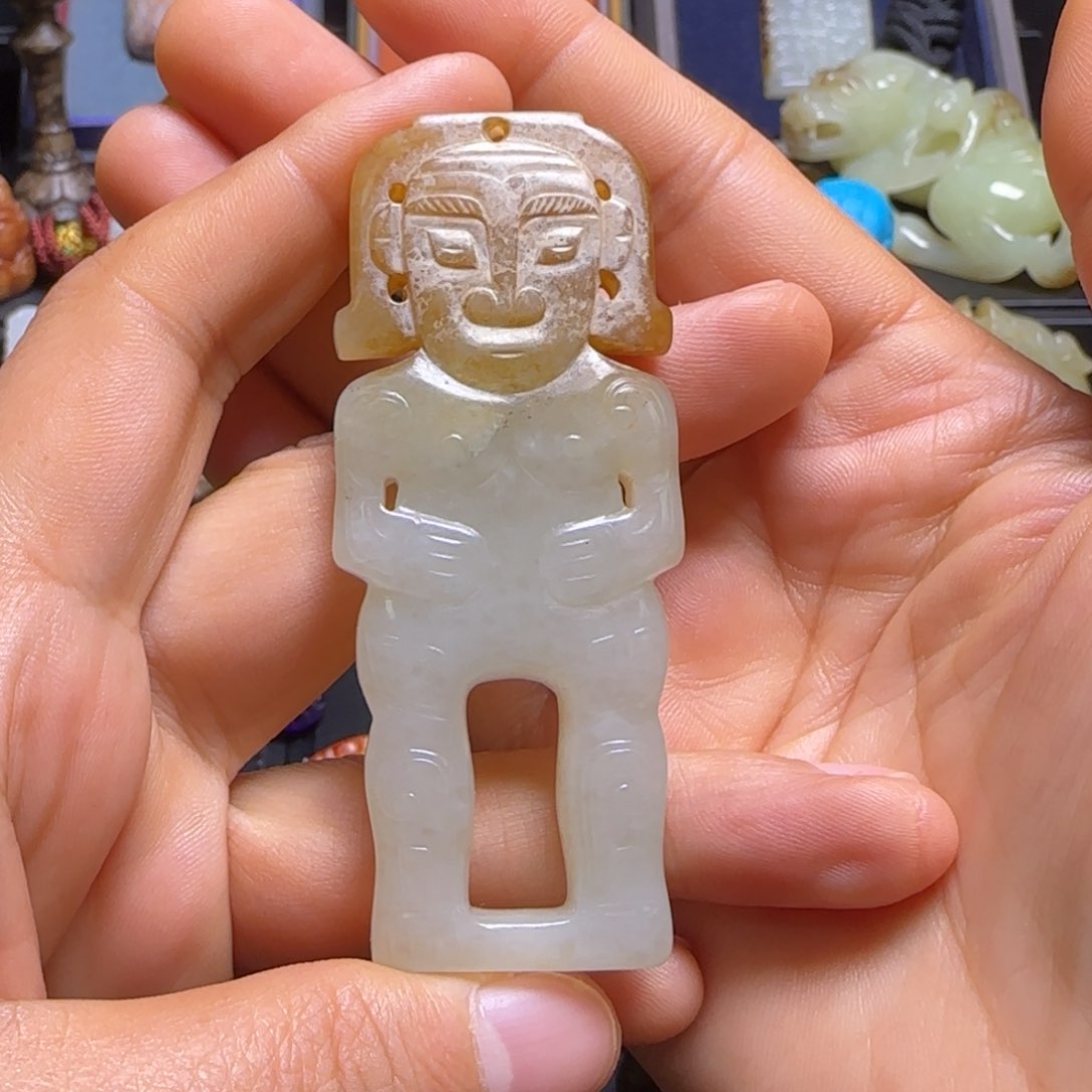 和田玉颈饰未镶嵌