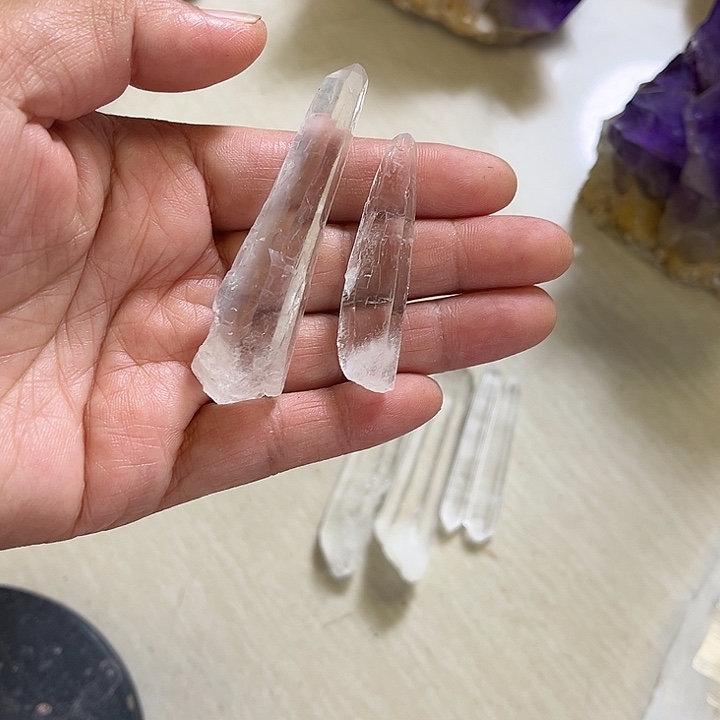 禾***月未镶嵌珠宝半成品水晶
