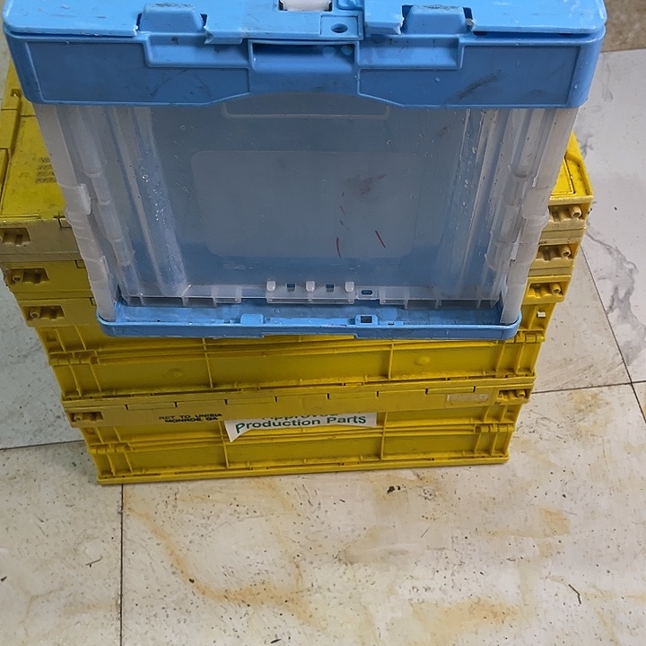 *****厚款家用五金工具箱1个盖子坏了