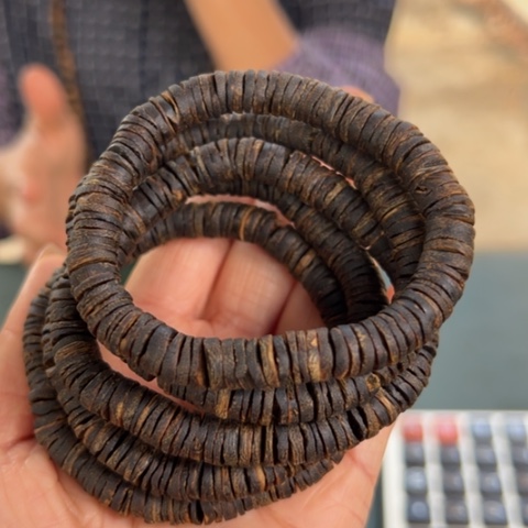 沉香手串红土乌身沉水8克卡0.8多样性发1条