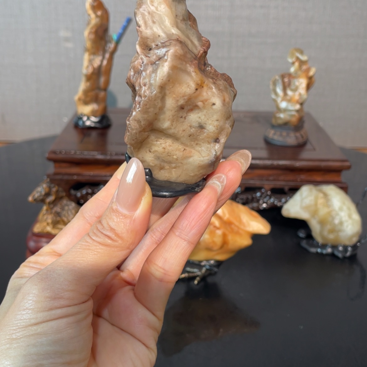 【闪购商品】阿****1人物石