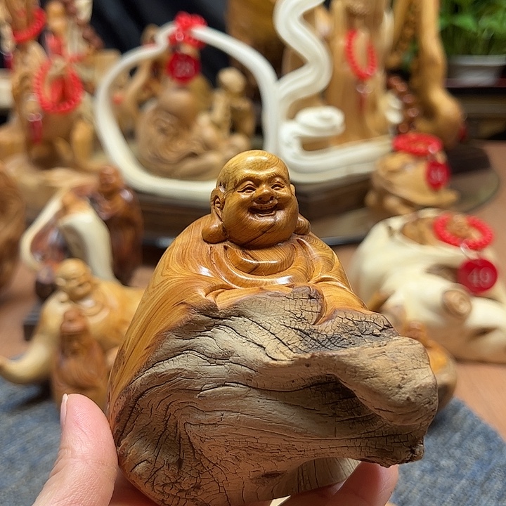 无事牌非洲檀香崖柏摆件