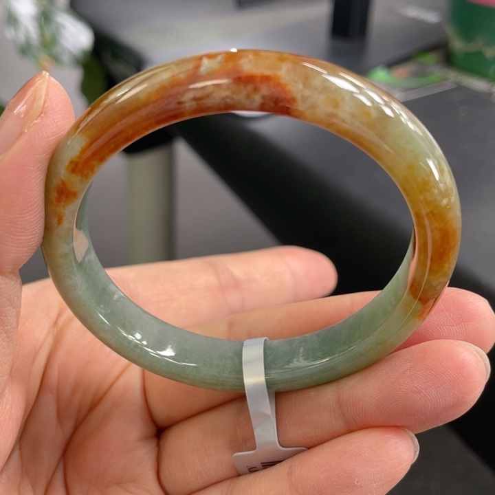 未镶嵌手镯（贵妃镯）翡翠缅甸翡翠