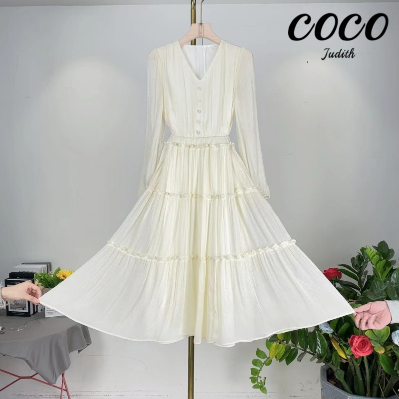 现货【RG002】2025年新款新款细闪钉扣时尚宽松洋气设计感连衣裙