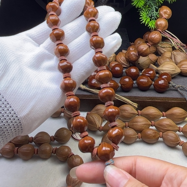 用***9橄榄核手串/手链1.3*1.3蜜桃臀铁核21颗