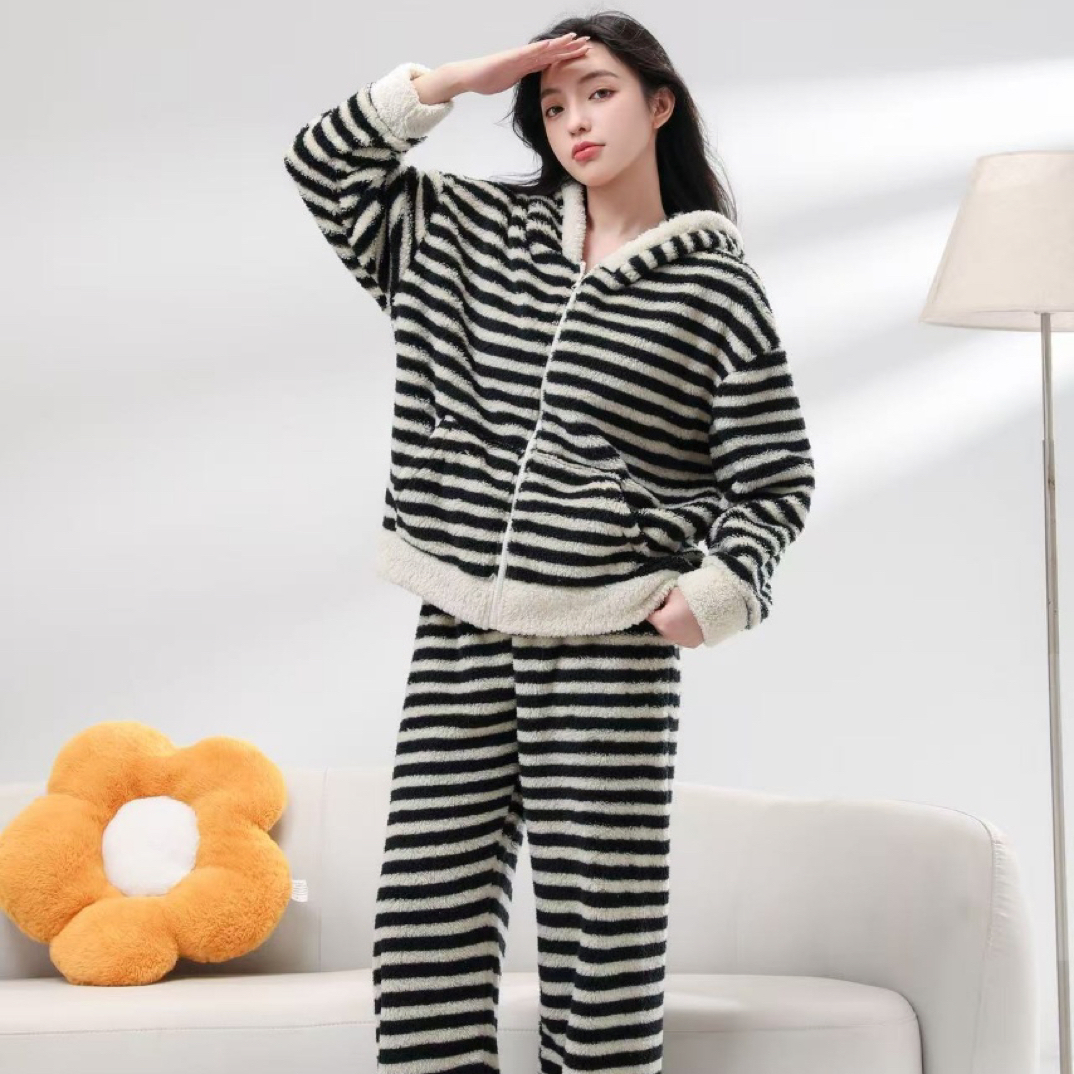 南瓜家条纹立领连套套装睡衣