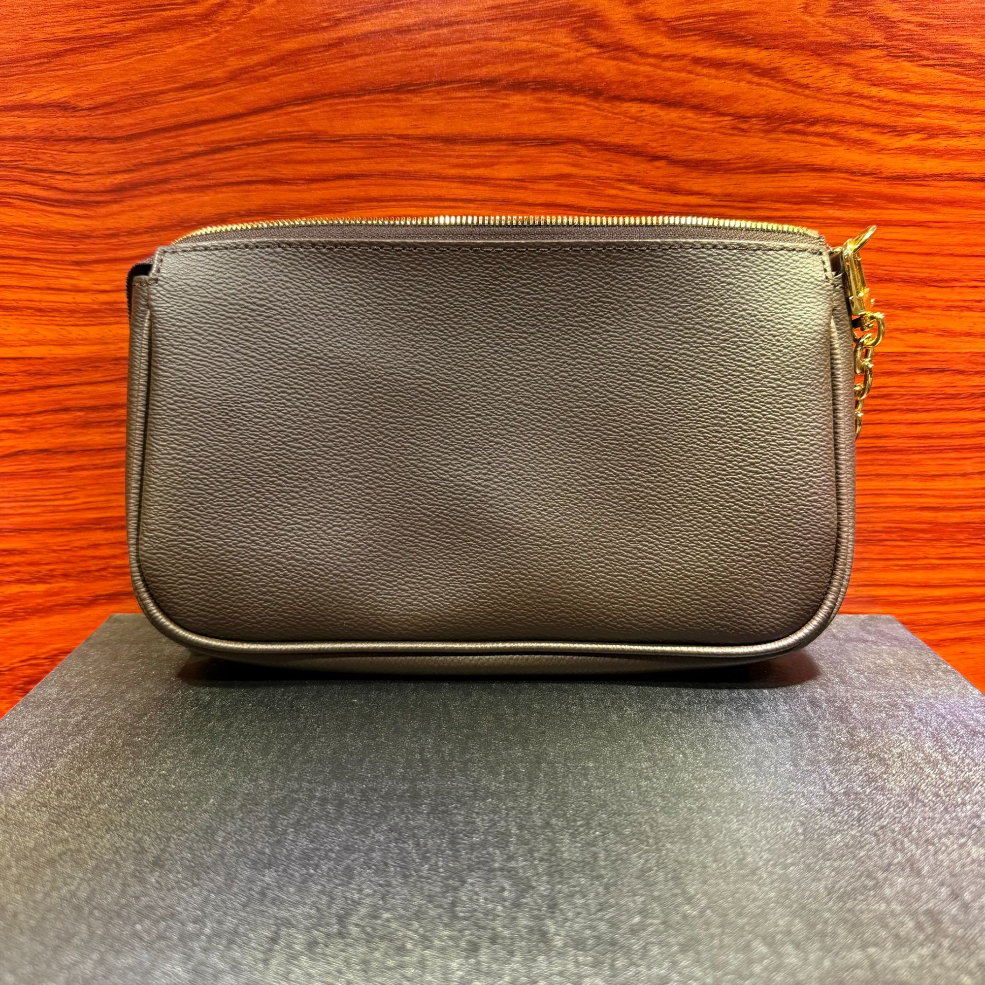 【RR】新款时尚轻奢百搭真手拎卡包包24