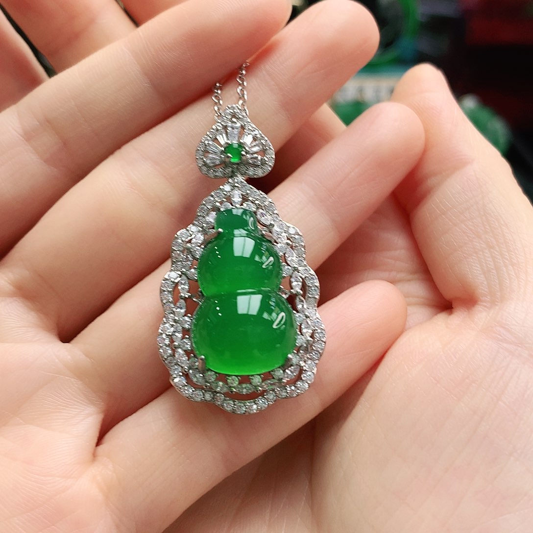 玛瑙/玉髓吊坠未镶嵌