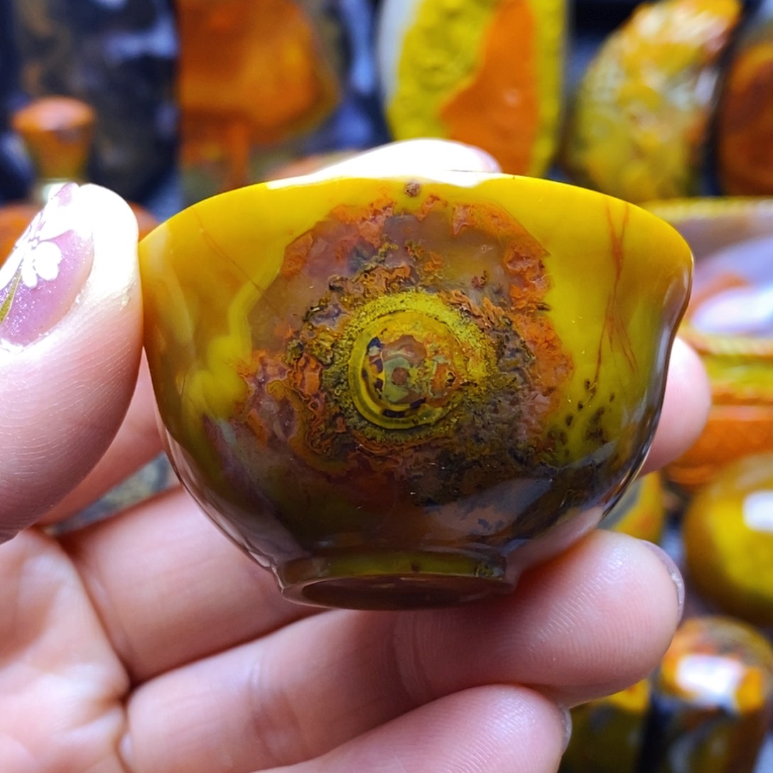 玛瑙/玉髓颈饰未镶嵌天**翔