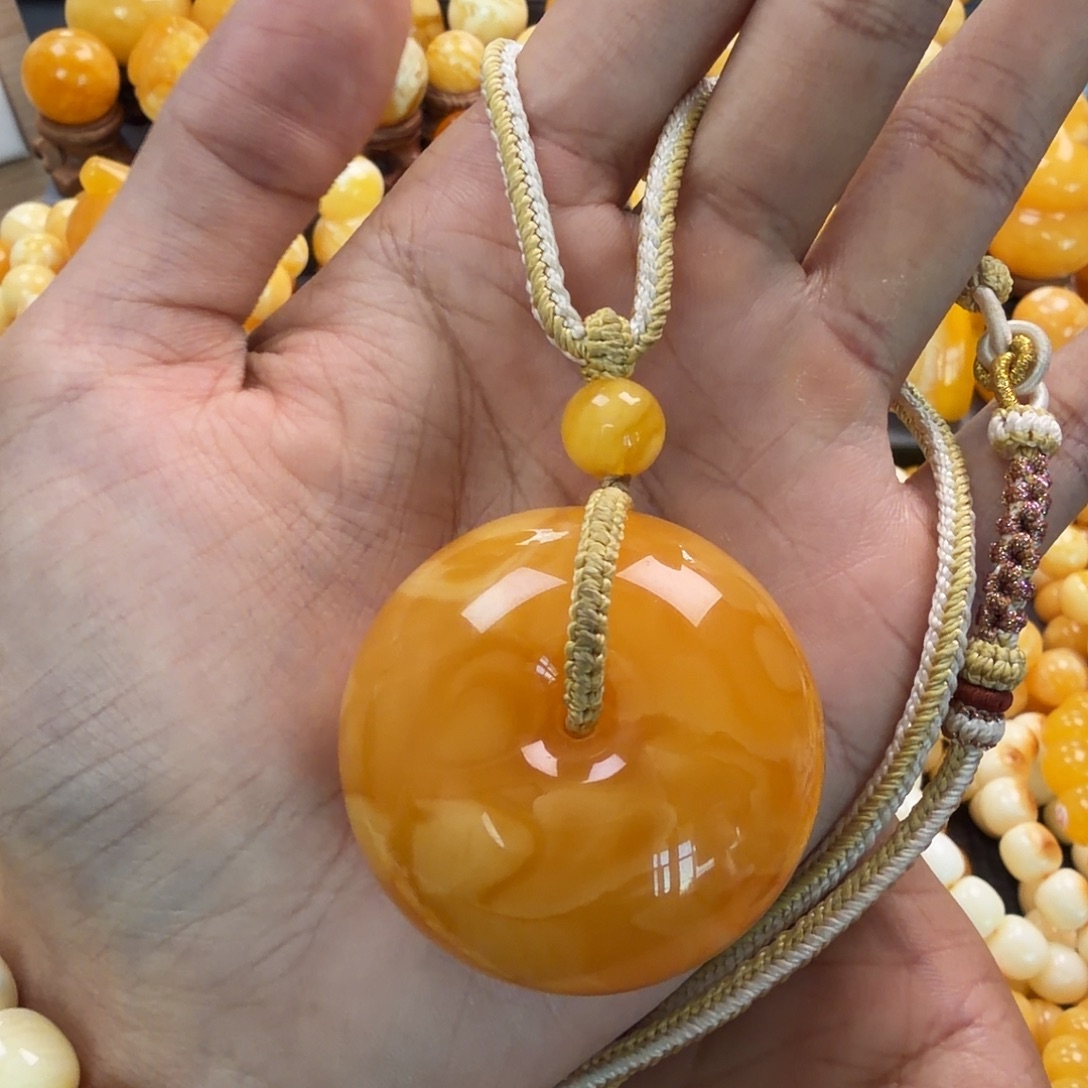 琥珀未镶嵌珠宝奇石35g