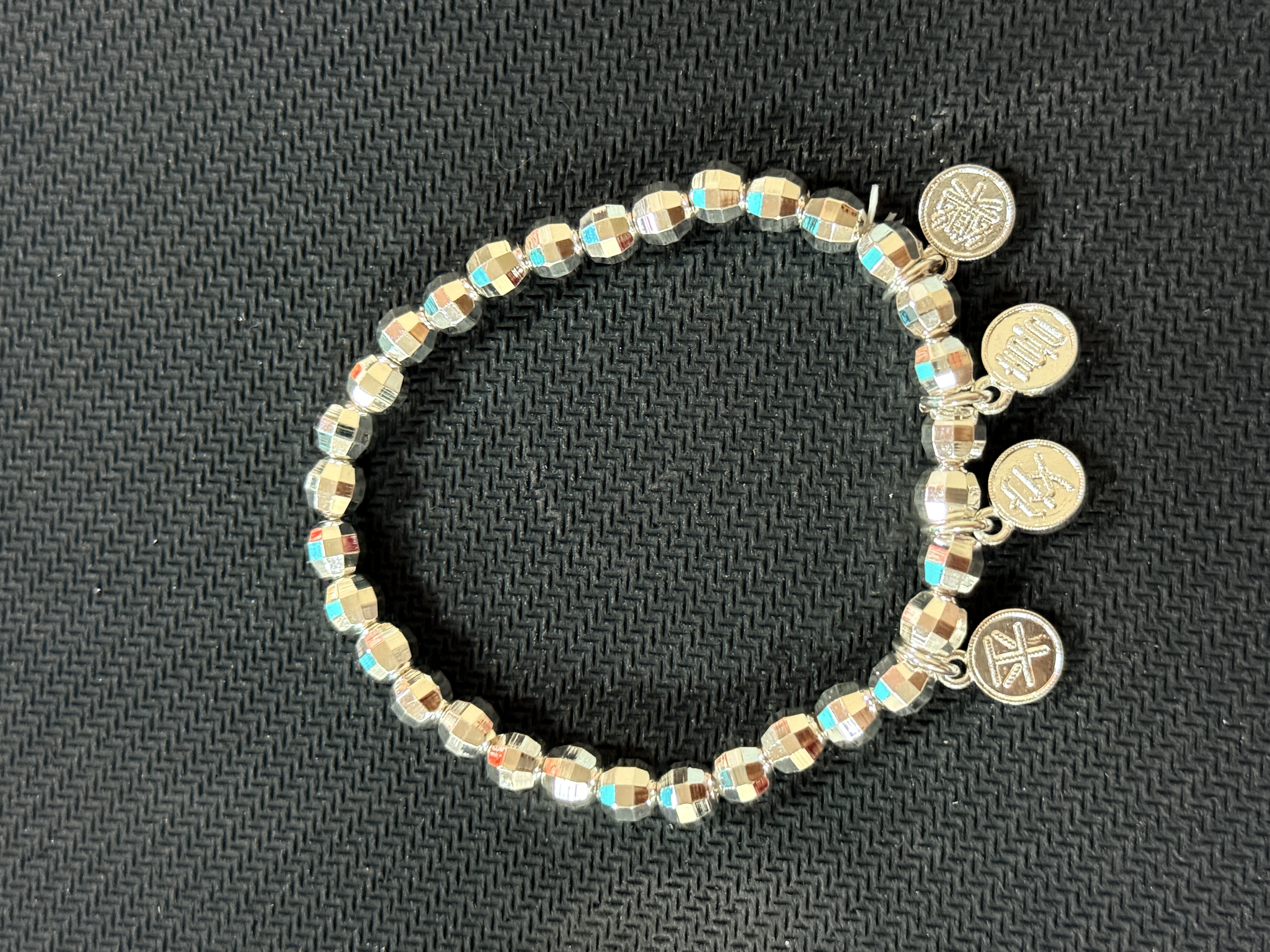 精品银手链（无礼盒）S181