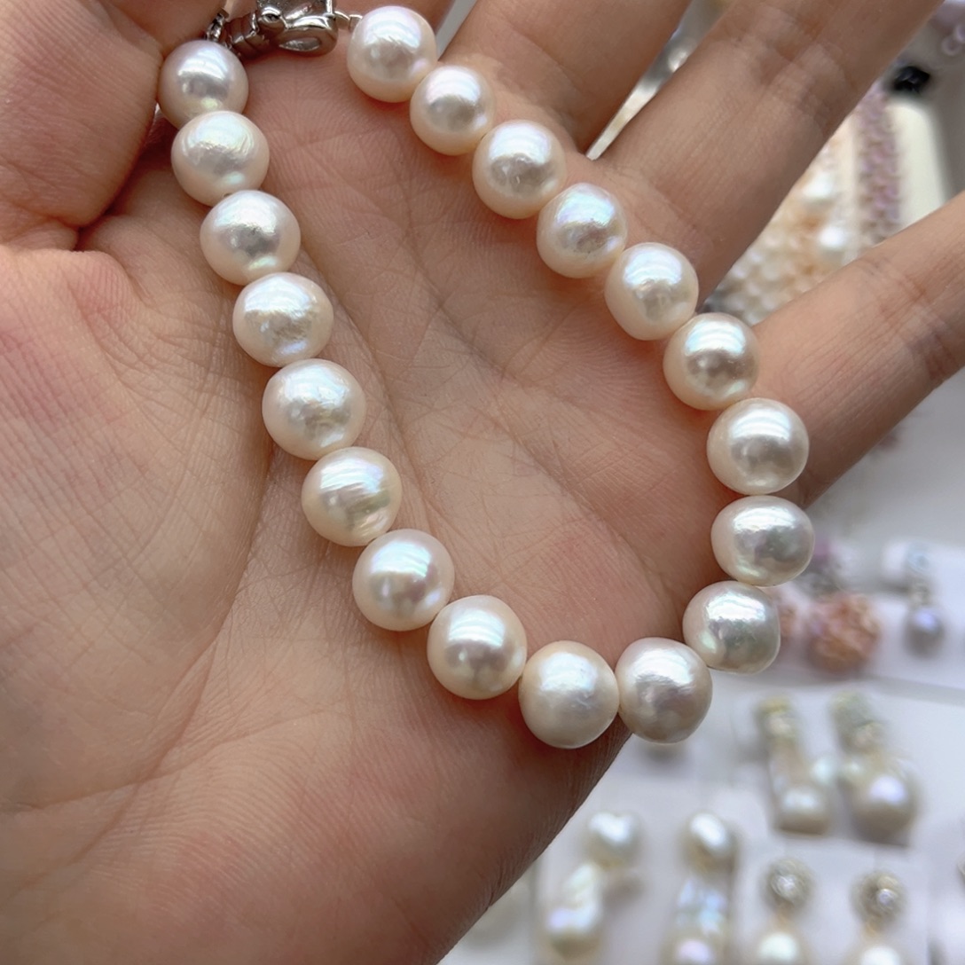 未镶嵌淡水珍珠颈饰