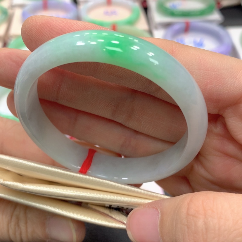【闪购商品】翡翠手镯未镶嵌翡翠手镯翡翠手镯