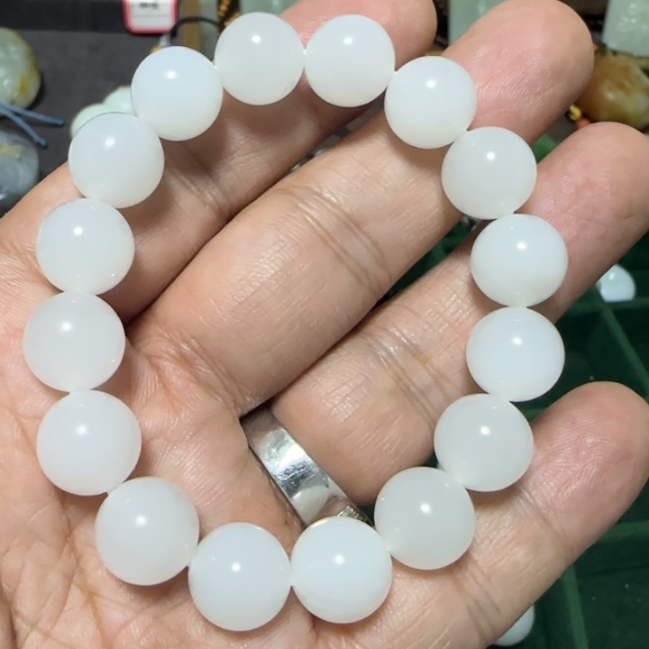 和田玉手链未镶嵌