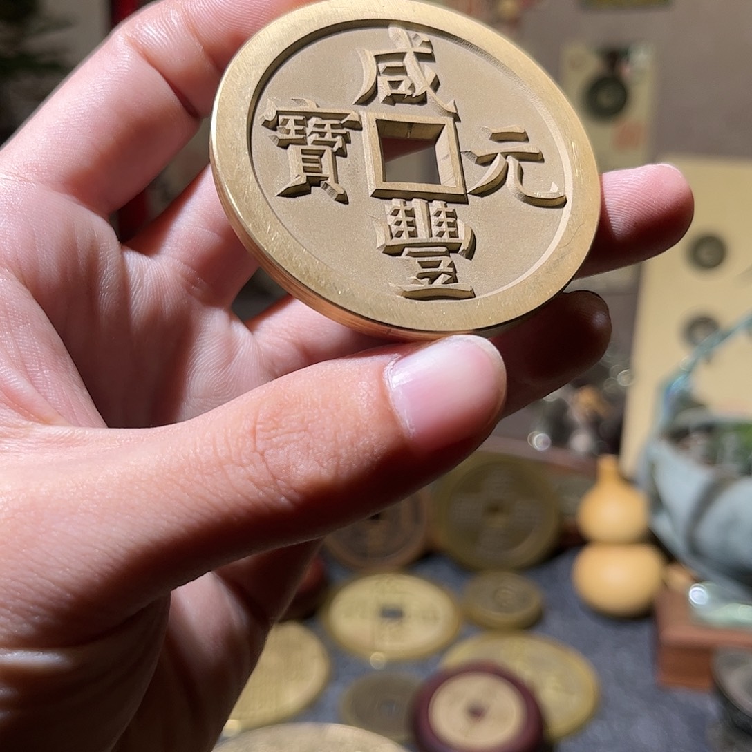 铜现代仿制工艺品花钱 