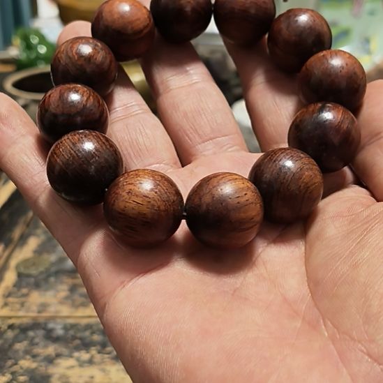 发***财一串黄花老料珠子