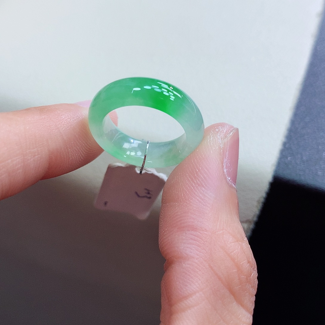 未镶嵌戒指翡翠8号