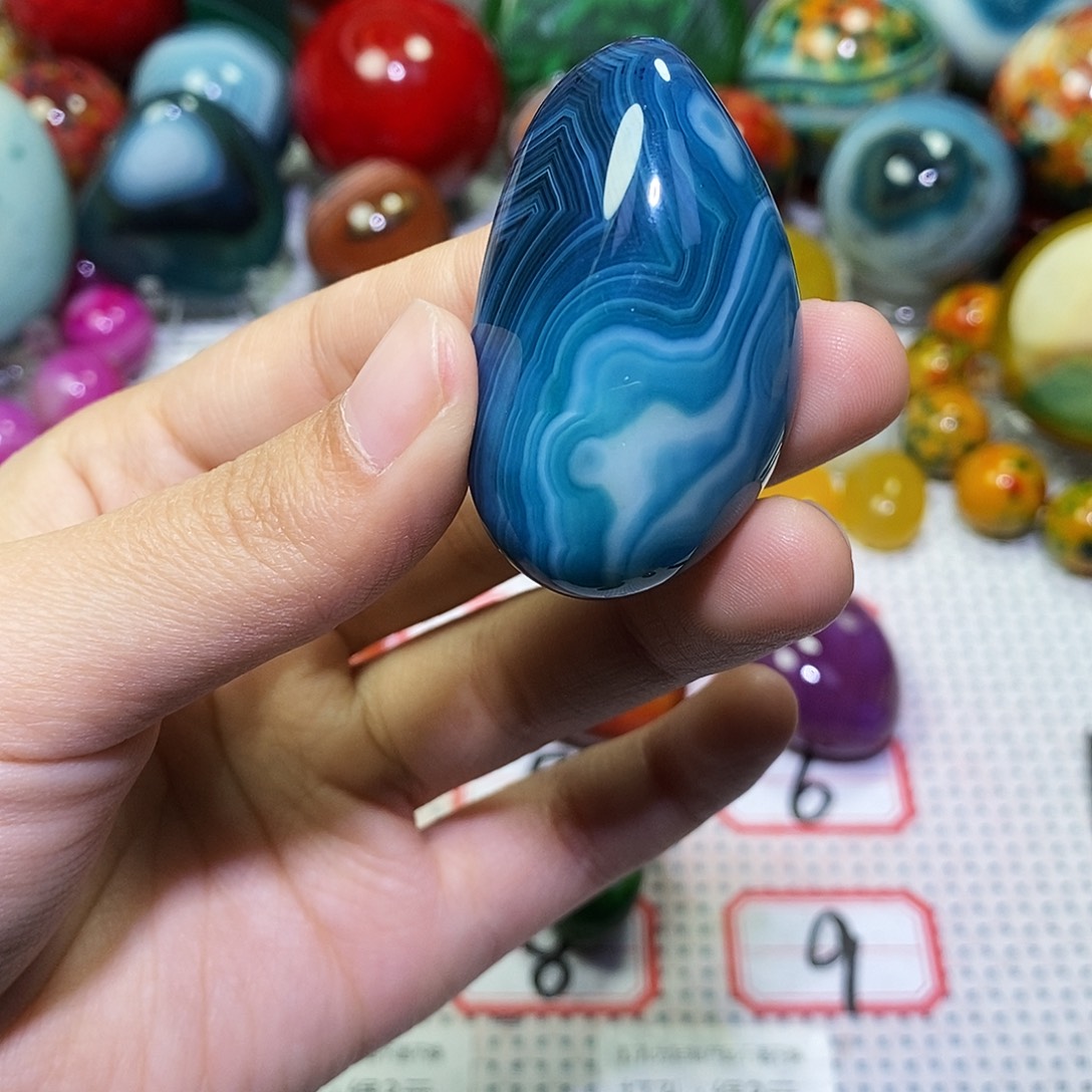 用***1玛瑙/玉髓未镶嵌珠宝奇石