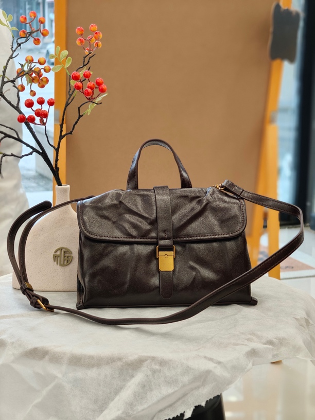 时尚尾货包包～023