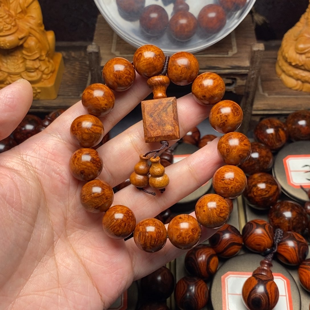 黄花梨/降香黄檀半**皮1.5留疤