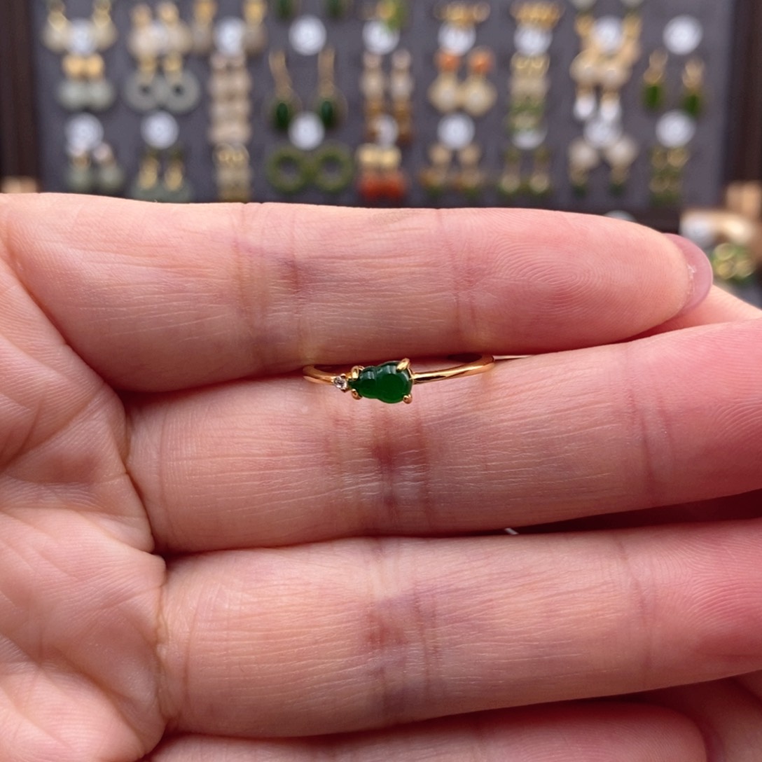 银S925镶嵌和田玉耳饰咪*三