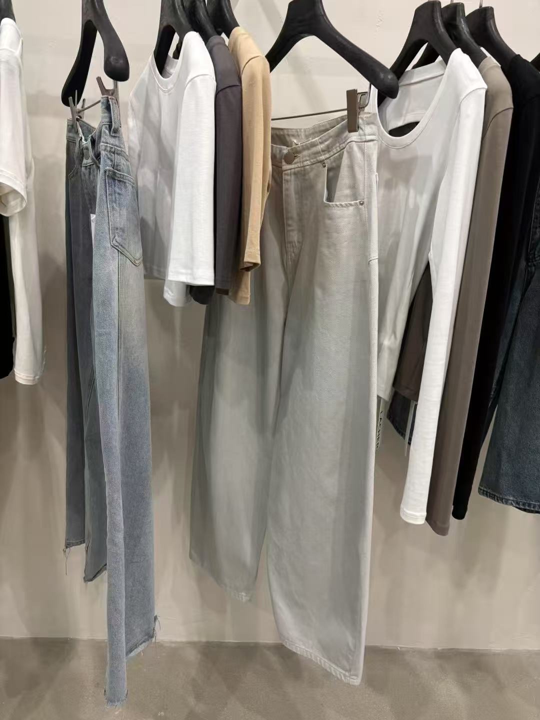 夏季水洗薄款常规做旧牛仔裤纯色运动阔腿裤女士休闲裤