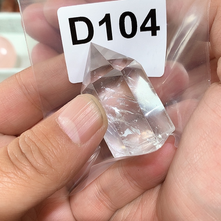 水晶天然水晶柱子D104未镶嵌臭****?