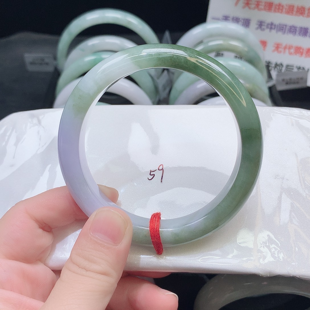 翡翠未镶嵌手镯241 