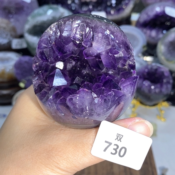 未镶嵌大型摆件（非配饰）水晶