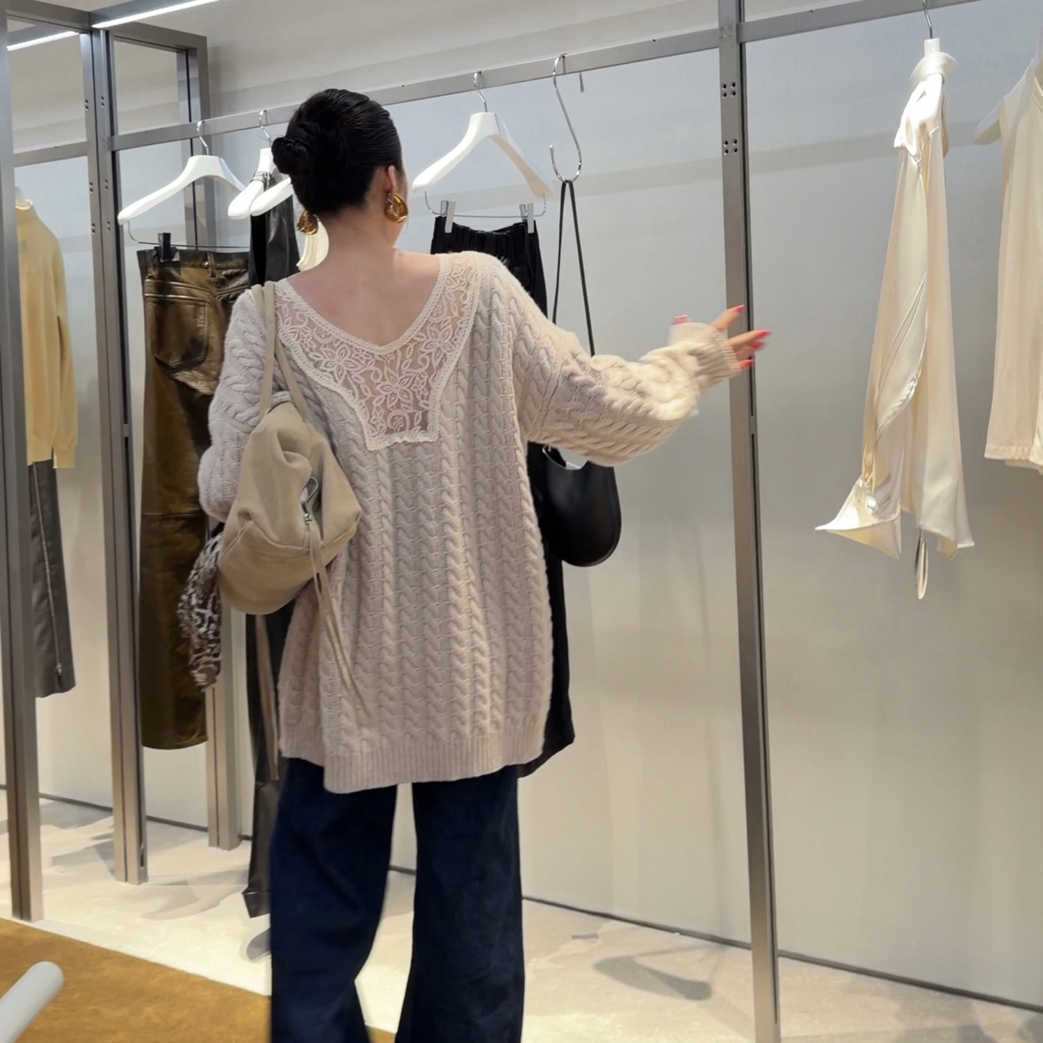 Vane｜“芭蕾”复古羊毛绞花拼接蕾丝大毛衣～