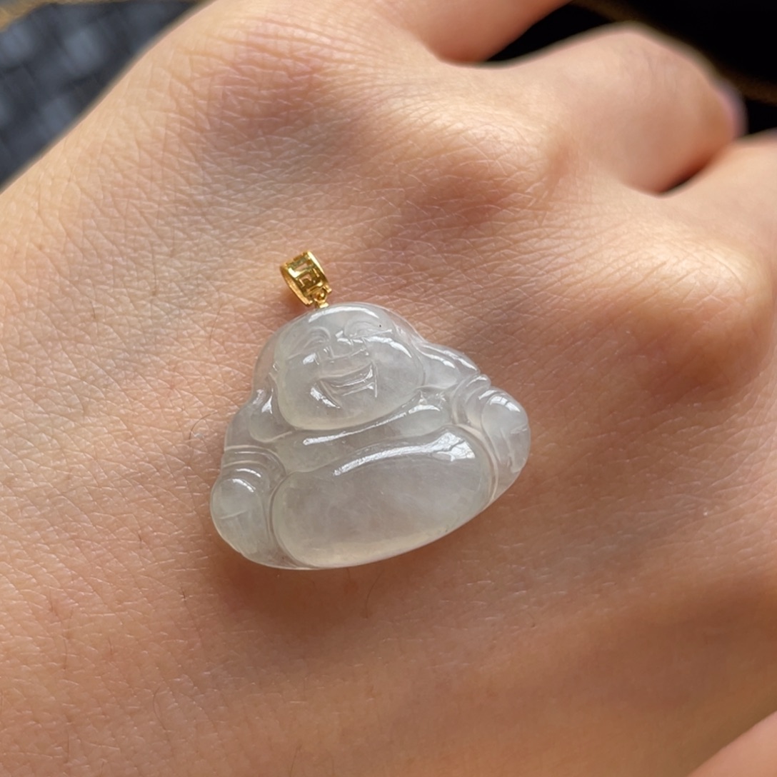 翡翠颈饰18K金镶嵌佛