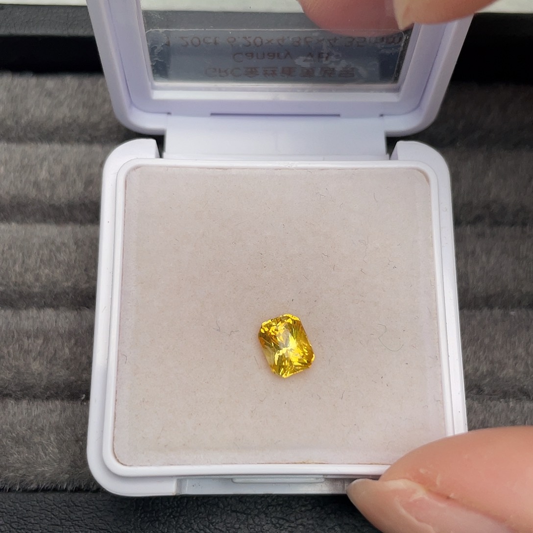 彩色蓝宝石裸石未镶嵌1.2ct黄蓝宝金丝雀vb grc