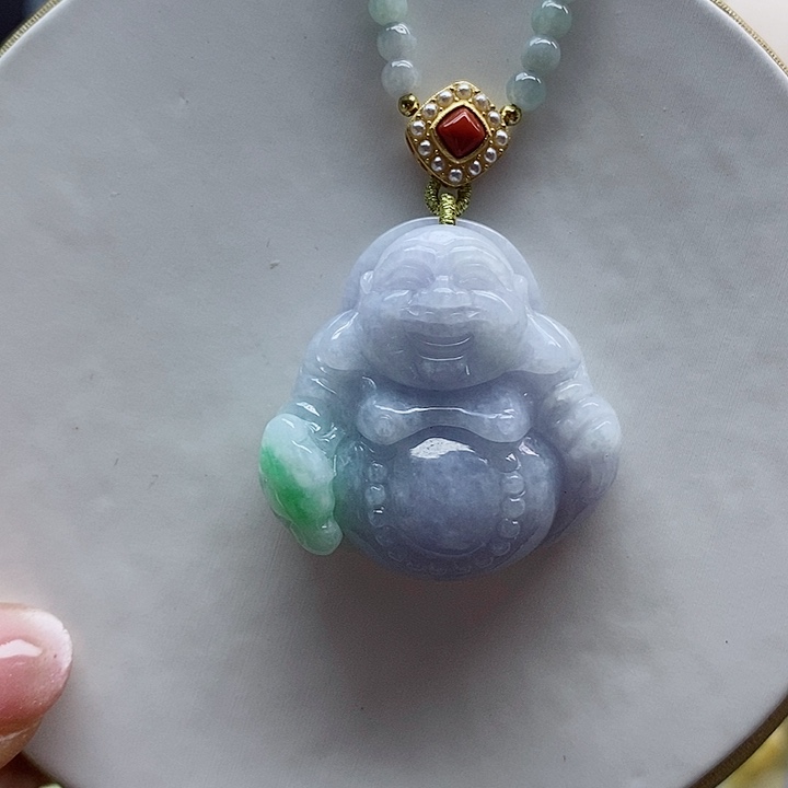 翡翠吊坠(赠链)未镶嵌翡翠雕刻佛公吊坠