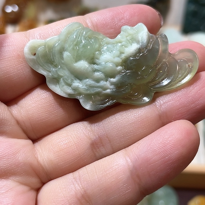 岫玉吊坠(不含链)未镶嵌