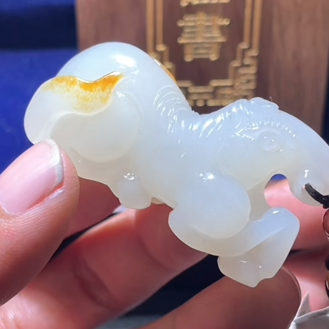 和田玉玉石挂件 d1231拍一发一