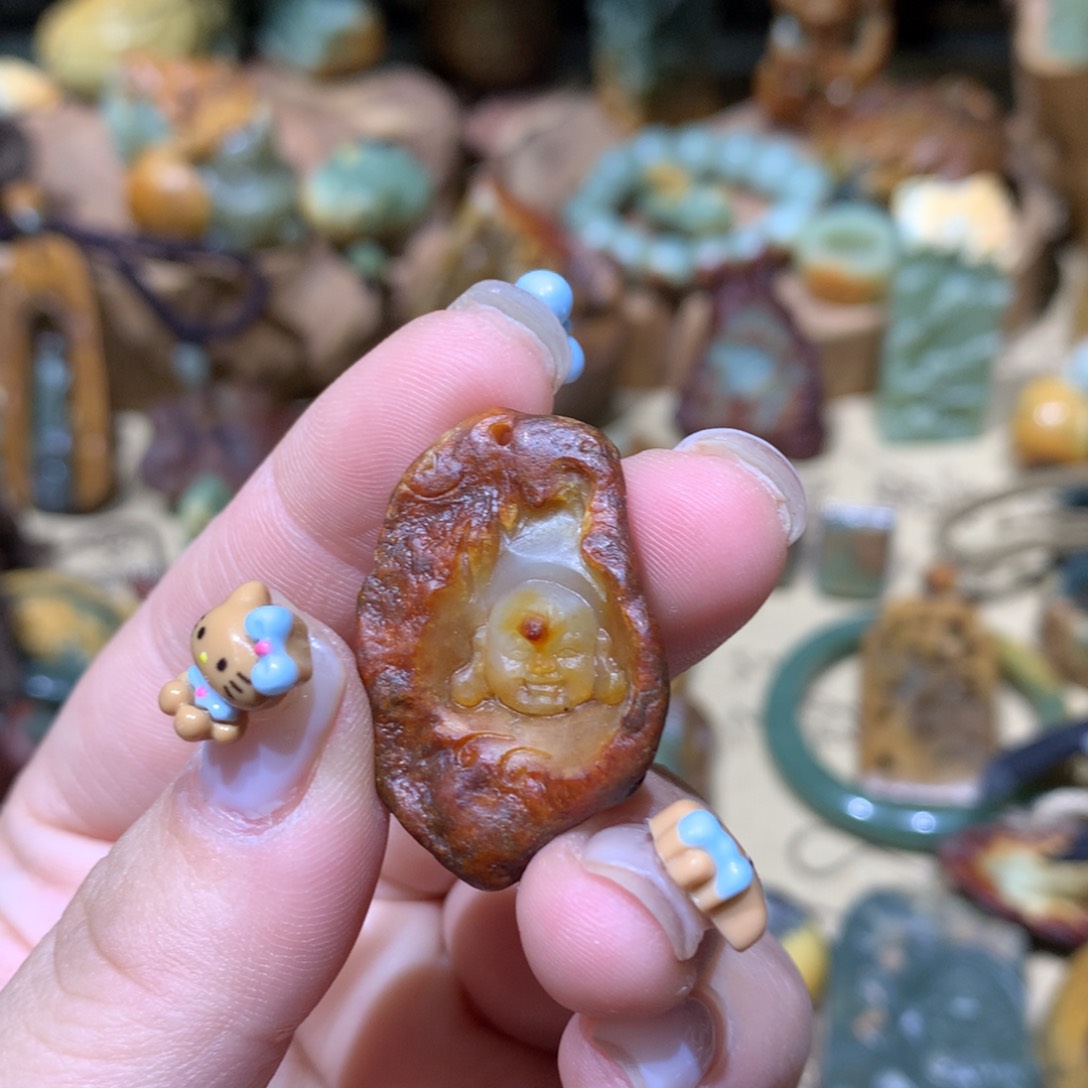 岫岩河磨玉（透闪石质玉）挂件未镶嵌