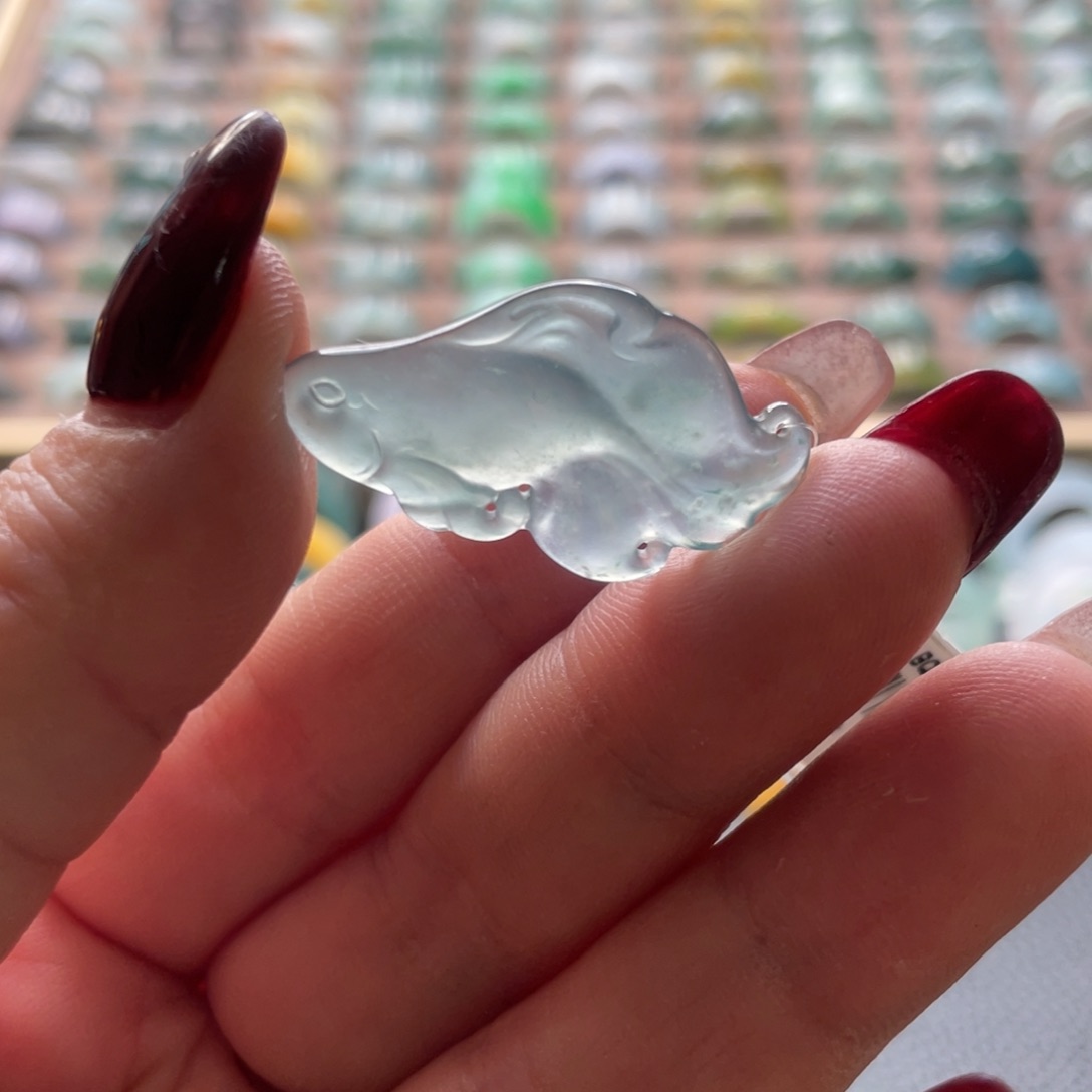 翡翠吊坠(不含链)未镶嵌吊坠