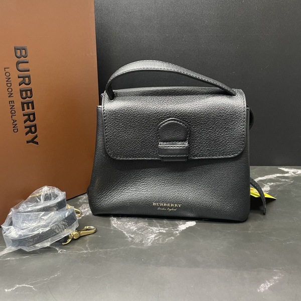 95新/博柏利/包包/市场价28999/250201XL0018