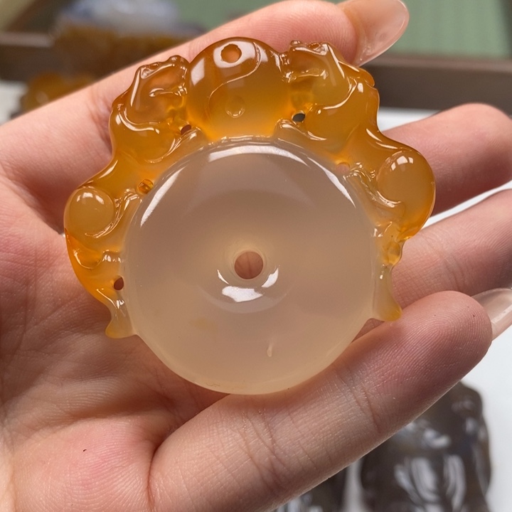 玛瑙/玉髓未镶嵌颈饰